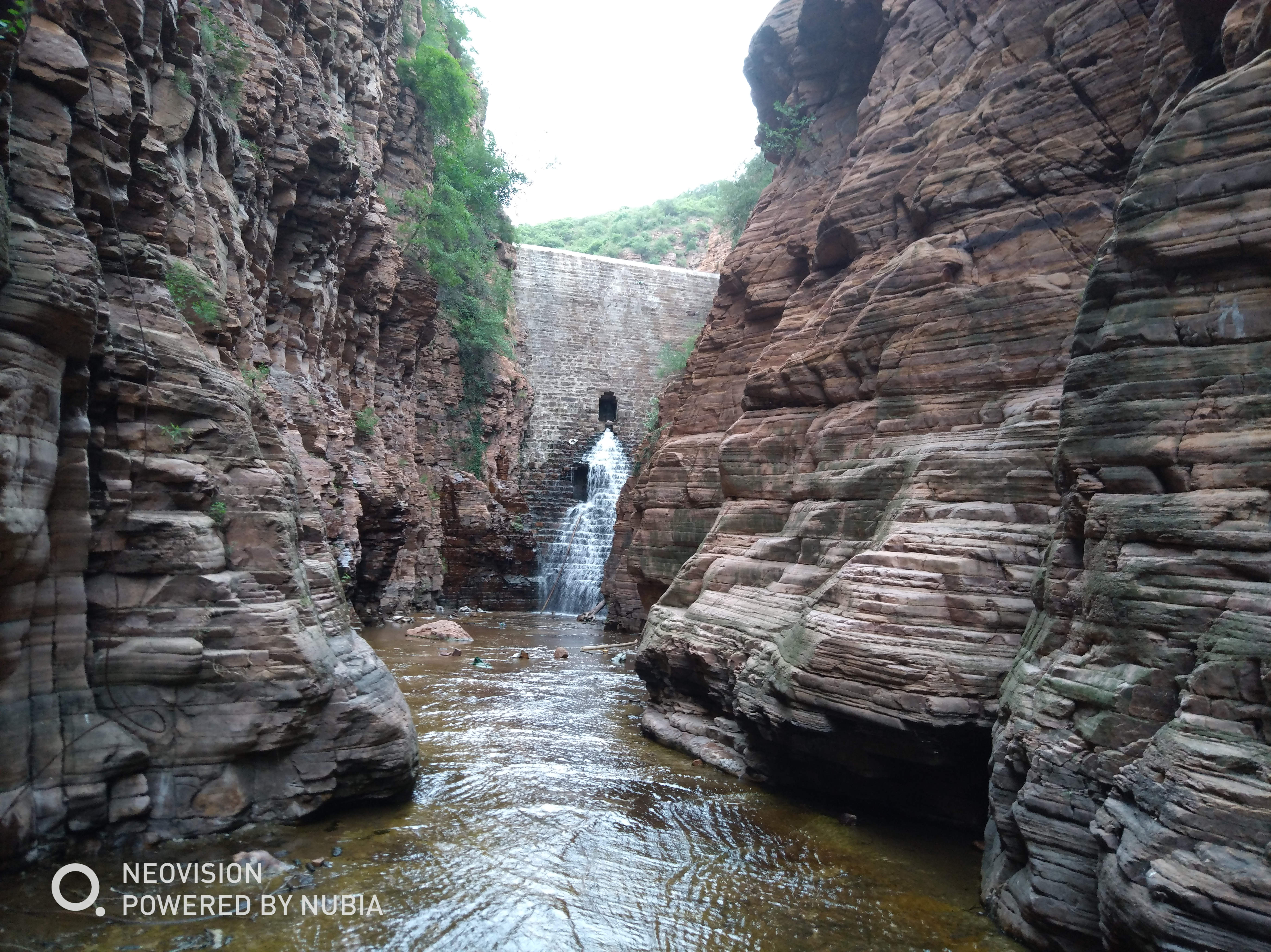 自驾游至邢台沙河孔庄大峡谷