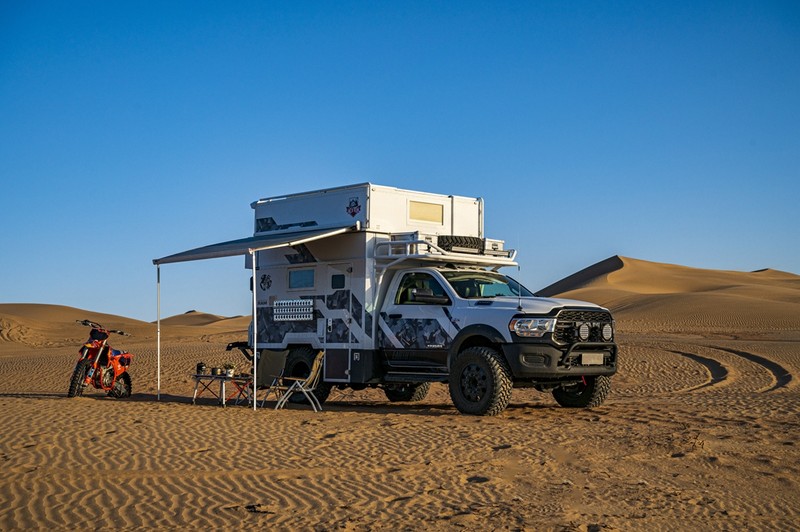 向往的越野生活旅美灵域5500k四驱越野房车就能实现