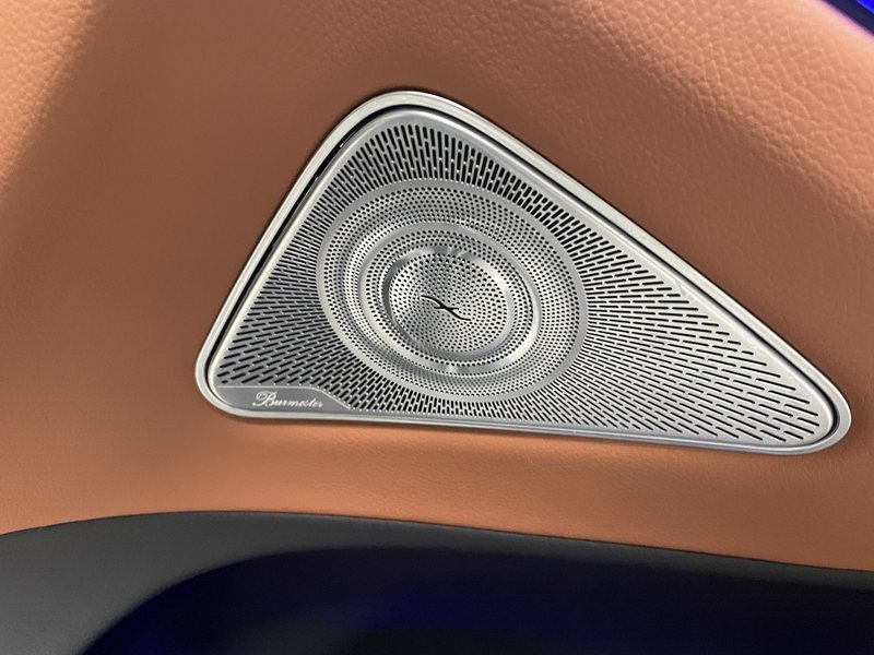24款奔驰s400l升级小柏林音响15个扬声器